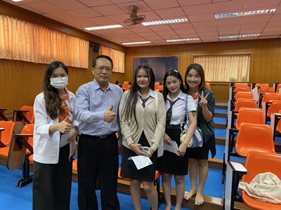 คณะครุศาสตร์อุตสาหกรรม ออกแนะแนวการศึกษาต่อ ประจำปีการศึกษา 2568 วิทยาลัยการอาชีพกาญจนบุรี อำเภอท่าม่วง จังหวัดกาญจนบุรี