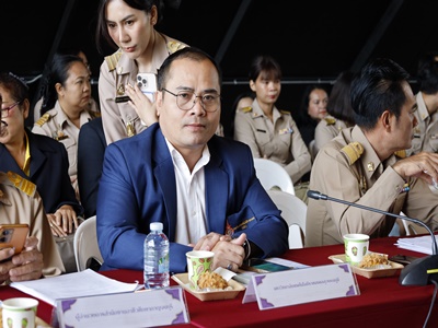คณบดีคณะครุศาสตร์อุตสาหกรรม เข้าร่วมการประชุมการขับเคลื่อนการเรียนการสอนวิชาช่างและหลักสูตร ปวช.ลักษณะที่ 3