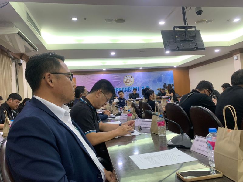 ตัวแทนบุคลากร คอ. เข้าร่วมประชุมคณะทำงานจัดทำแผนแม่บทโครงการอนุรักษ์พันธุกรรมพืชอันเนื่องมากจากพระราชดำริ ระยะที่ 5 ปีที่ 8 กลุ่ม G8 กลุ่มจังหวัด