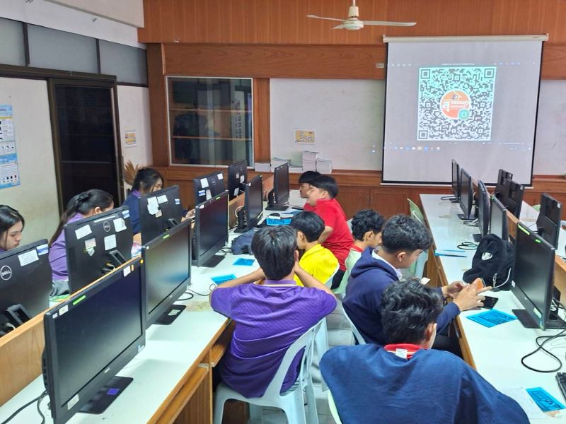 บุคลากร คอ.ออกแนะแนวการศึกษาต่อ ประจำปีการศึกษา 2569 โรงเรียนริ้วหว้าวิทยาคม อำเภอแสวงหา จังหวัดอ่างทอง