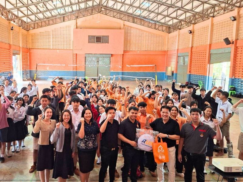 บุคลากร คอ.ออกแนะแนวการศึกษาต่อ ประจำปีการศึกษา 2569 โรงเรียนทองผาภูมิวิทยา อำเภอทองผาภูมิ จังหวัดกาญจนบุรี