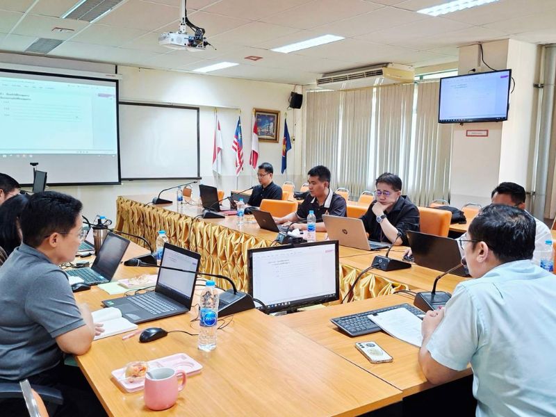 คณะครุศาสตร์อุตสาหกรรม จัดประชุมคณะกรรมการบริหารคณะฯ ครั้งที่ 4/2569