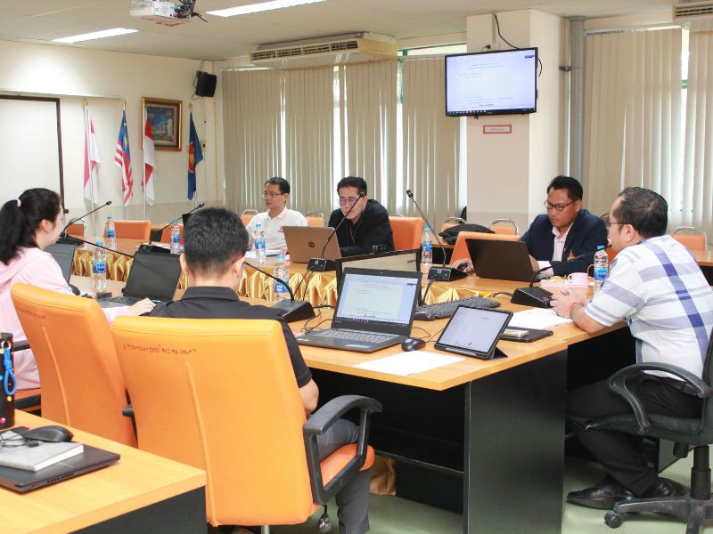 คณะครุศาสตร์อุตสาหกรรม จัดประชุมคณะกรรมการบริหารคณะฯ ครั้งที่ 5/2569