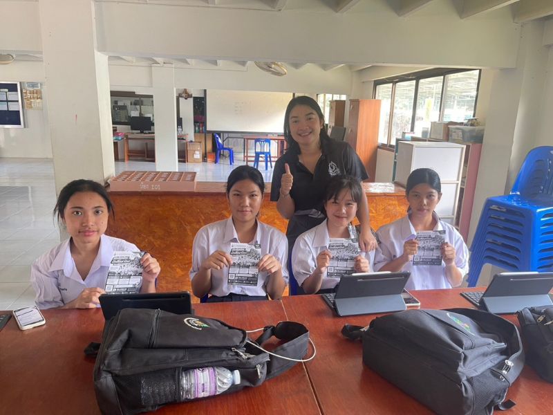 บุคลากร คอ. ออกแนะแนวการศึกษาต่อ ประจำปีการศึกษา 2570 โรงเรียนสามชุกรัตนโภคาราม อำเภอสามชุก จังหวัดสุพรรณบุรี (วันที่ 3)