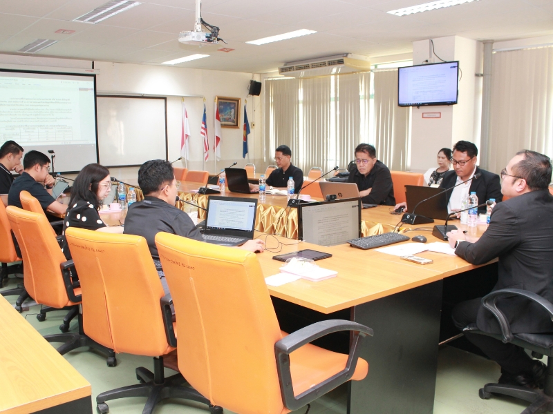 คณะครุศาสตร์อุตสาหกรรม ประชุมคณะกรรมการบริหารคณะ ครั้งที่ 10/2569